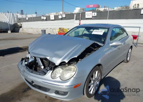 2007 Mercedes-Benz Clk 350 из США, поврежденный, VIN WDBTJ56H27F216085